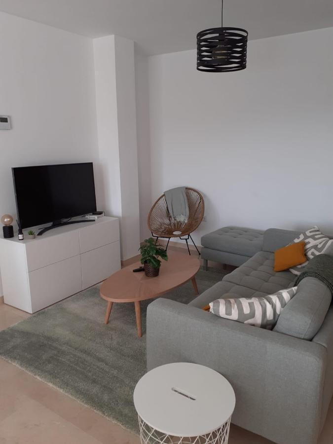Estepona Golf Apartment ภายนอก รูปภาพ