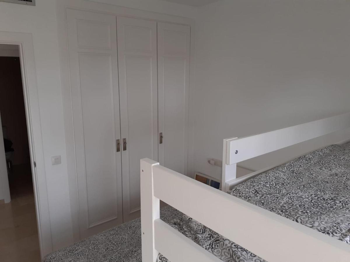 Estepona Golf Apartment ภายนอก รูปภาพ