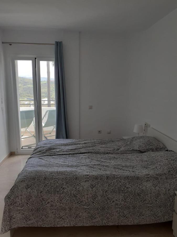 Estepona Golf Apartment ภายนอก รูปภาพ